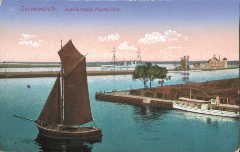 Ein ausfahrendes Fischerboot.